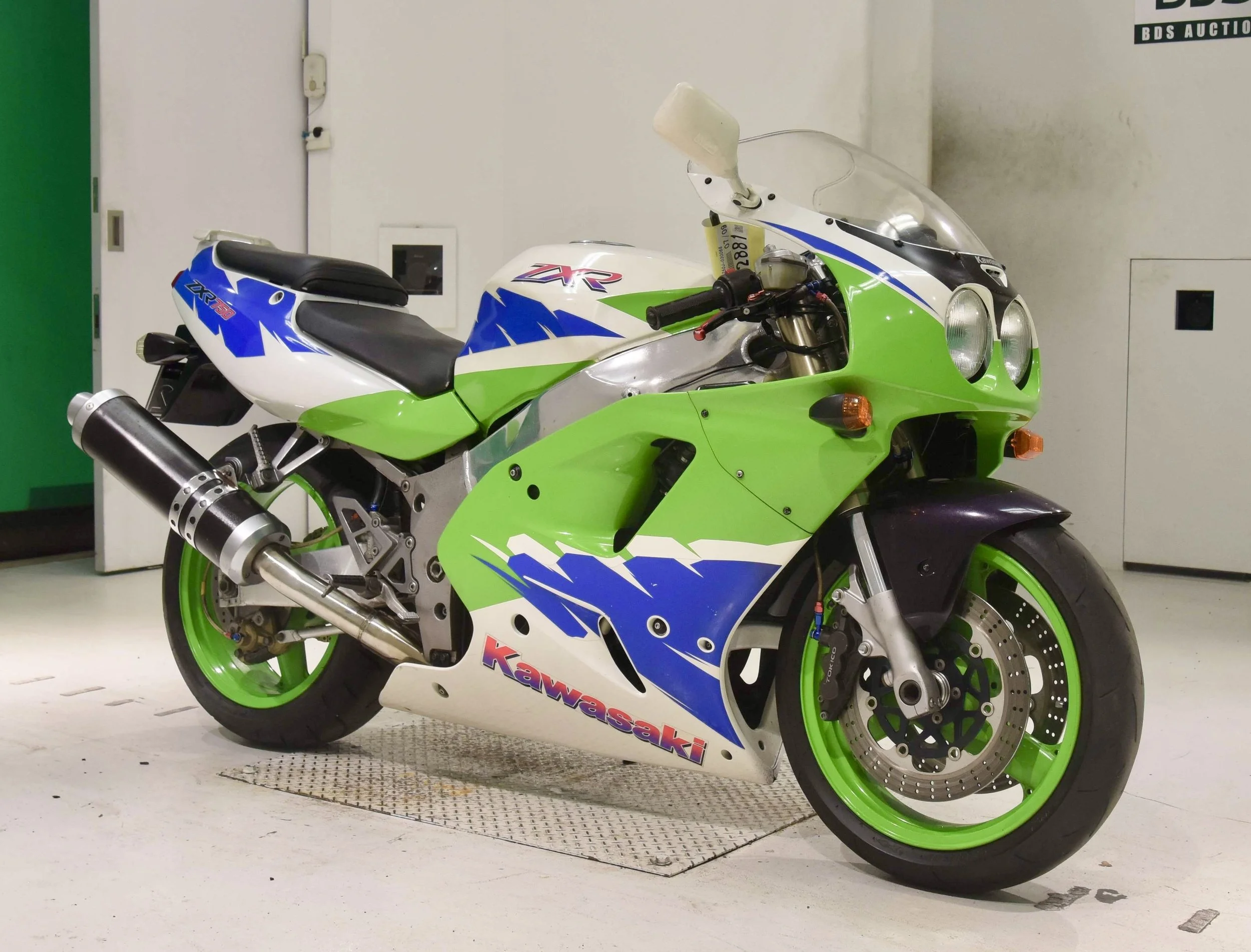 モプ Moto2 Imports